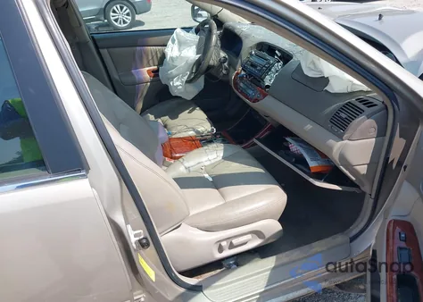 2003 Toyota Camry Le/Xle/Se from USA, damaged, VIN 4T1BF30K83U561291